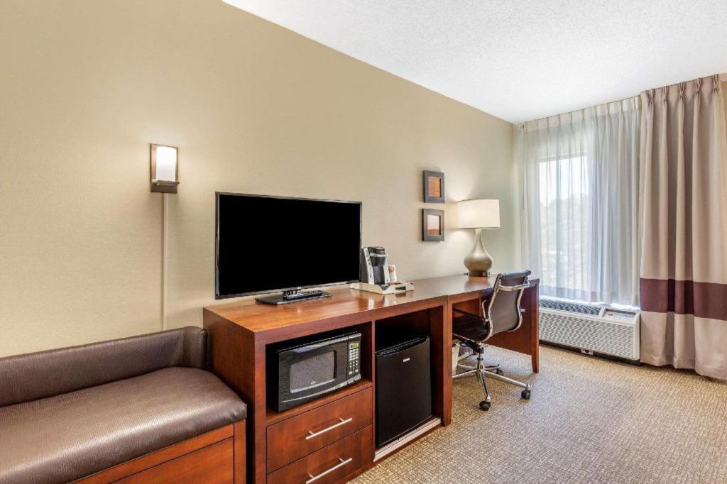 Comfort Inn Quantico Stafford Exteriör bild